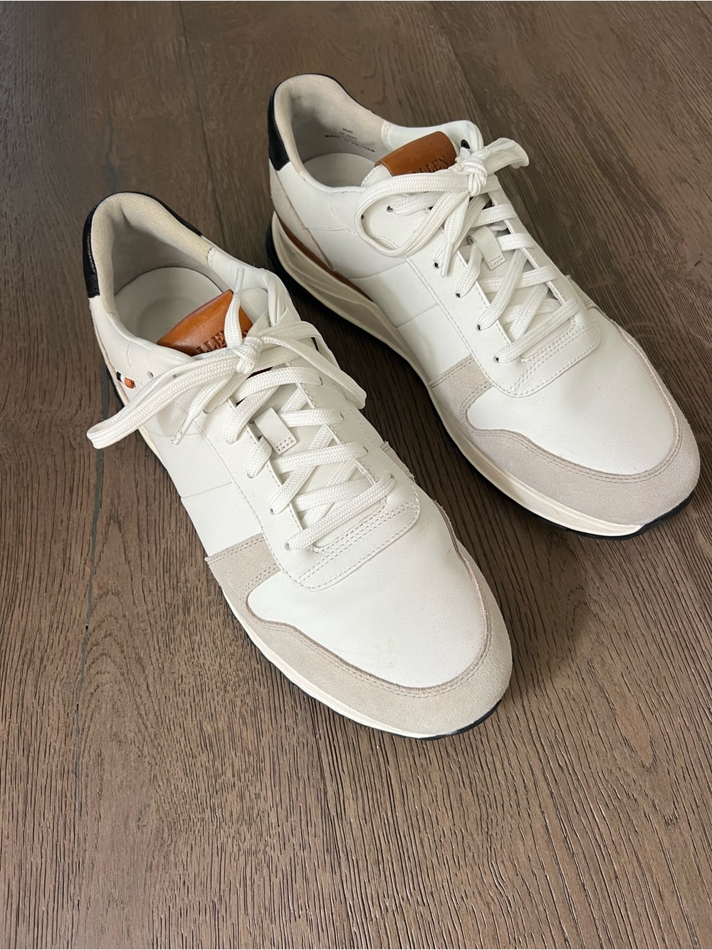 ❤️ Allen Edmonds Men’s Leather & Suede Sneakers White Cream Size 10.5